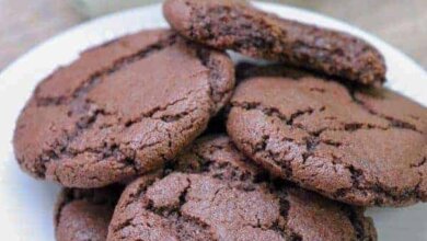 Easy 3-Ingredient Flourless Chocolate Cookies