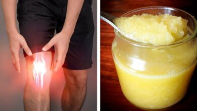 Experience Relief with a Simple Olive Oil and Salt Scrub for Joint Pain