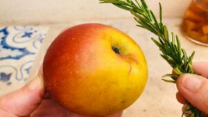 Start Your Morning with an Apple-Rosemary Drink A Flavorful Health Boost