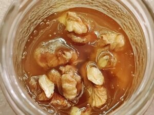 The Healthful Blend Honey and Walnuts